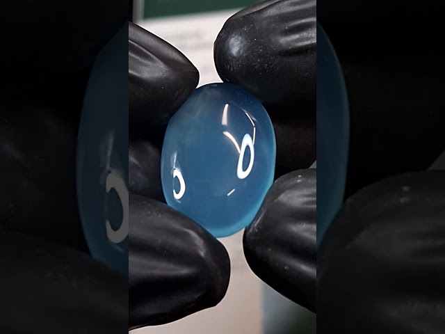 حجر عقيق ازرق سماوي طبيعي مفحوص و موثق بشهادة مختب...