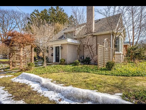The Gatehouse of Roseland, Burlington, ON - Sotheby's International Realty Canada
