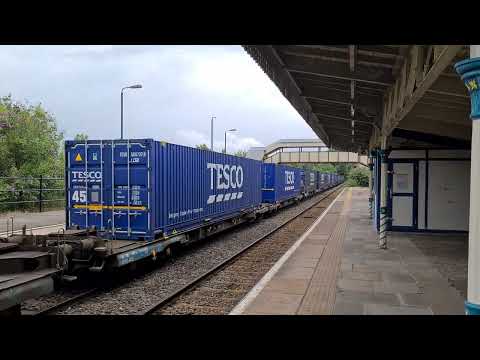 Class 66 66433 on 4V44 1045 Daventry Drs (Tesco) to Wentloog at Chepstow