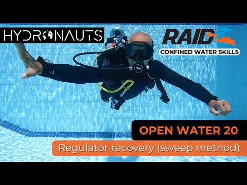 Regulator Recovery (Sweep Method) | RAID Open Water 20 Confined Water Skills | Neutrally Buoyant