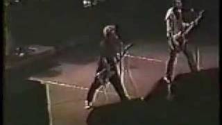 Green Day - No Pride [Live @ Montreal Forum, Montreal 1995]