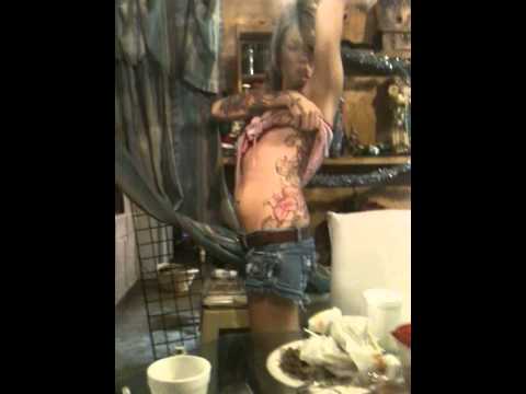 TATTOO FREAK.MOV