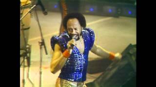Earth, Wind &amp; Fire Live  1981 &quot; Let&#39;s Groove &quot;