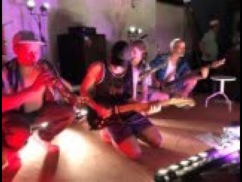 11.6.2021 SIMEON live @Weinhaus Moser