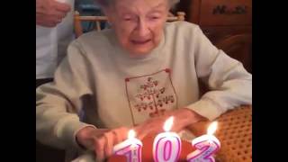 Download lagu Nenek nenek ulang tahunππππ mp3 Download lagu Nenek nenek ulang tahunππππ mp3