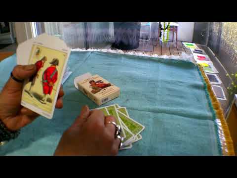 💮💮💮Tarot Deck Review: SIBILLA ORACLE DECK by Antonio Lupatelli