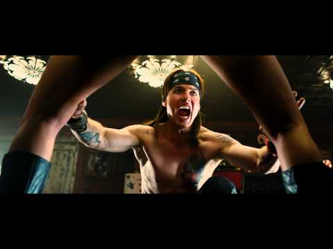 Rock Of Ages (Tom Cruise and Melin Akerman) - I Want To Know What Love Is