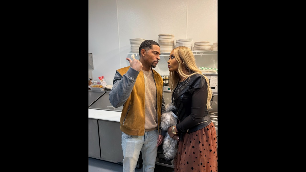 When Anthony goes off on Amber for letting her friend disrespect him!