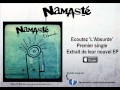 NAMASTE - L'absurde 