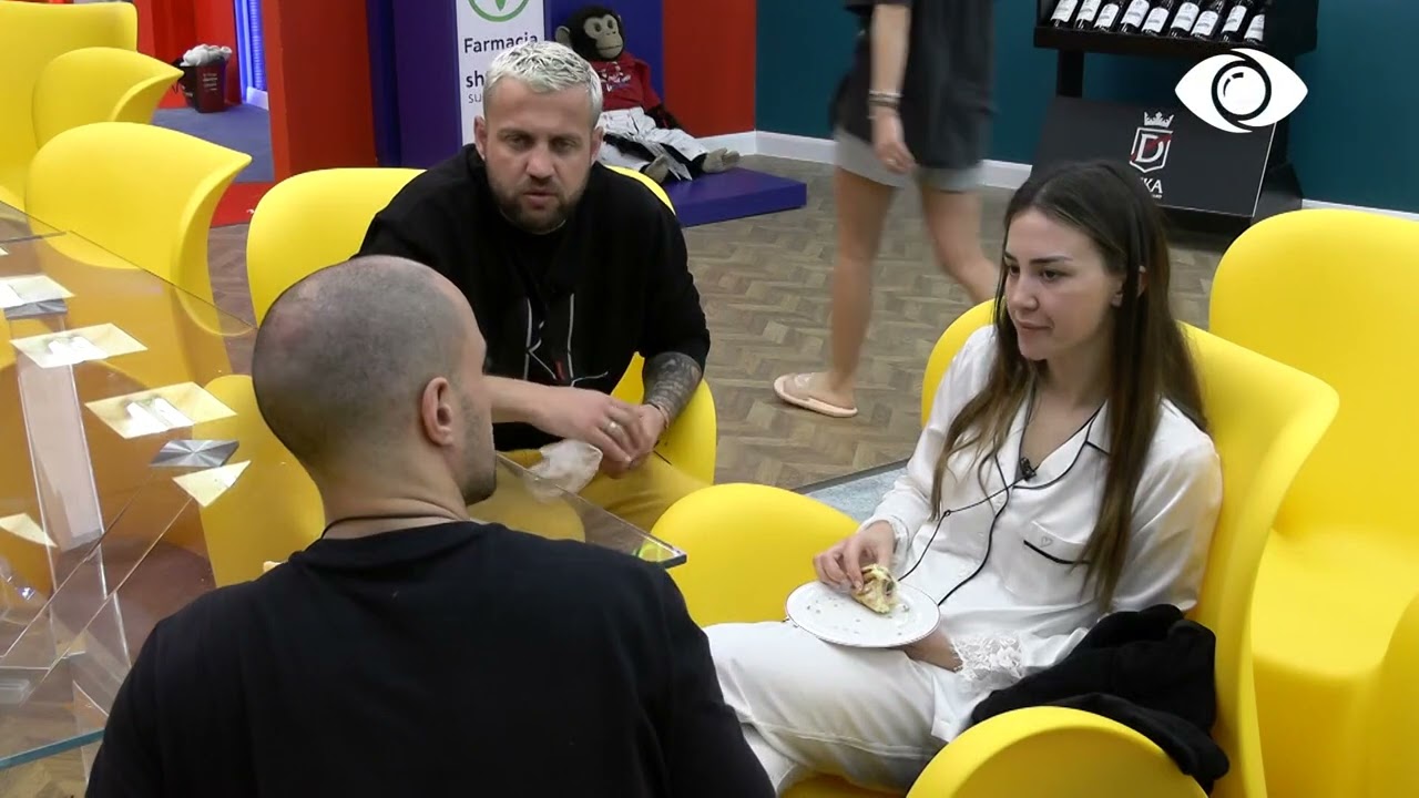 Nuk thotë as jo as po/ Kristi bisedon me Kiarën