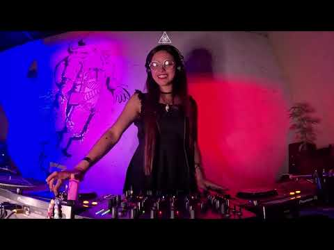 HERMETIK ; LUTZY PATIO 420 (ALTA GRACIA CORDOBA)