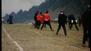 preview picture of video 'Fotballkamp på Melkesletta 17 Mai'