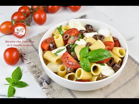 Pasta fredda alla mediterranea ricca di gusto leggera e velocissima - Ricette che Passione