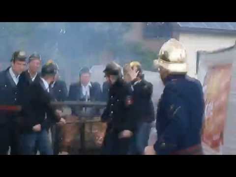 [ANRÜCKEN HANDSPRITZE] Historische Vorführung FF Bleialf  (1)