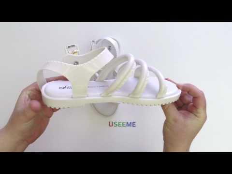 MELISSA FLOX + VITORINO CAMPOS WHITE