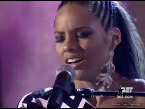 Alicia Keys - I Never Loved A Man [The Way I Love You] - Live Walk of Fame  Aretha Franklin - 2003