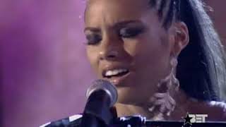 Alicia Keys - I Never Loved A Man [The Way I Love You] - Live Walk of Fame  Aretha Franklin - 2003