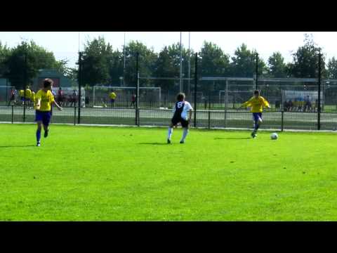 2011-9-24 Internos B2- Terheijden B1: 2-7 DSCN0787.MOV