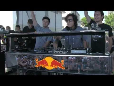 3BALL MTY - THESE DUDES ARE AWESOME @ MAD DECENT BLOCK PARTY LA 2012 - 8.25.2012