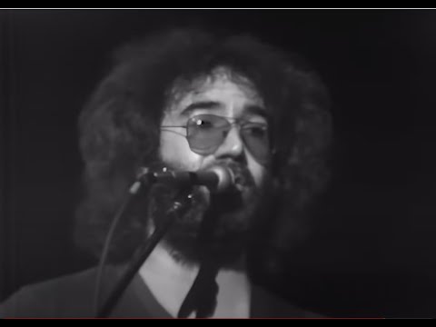 Grateful Dead [1080p Remaster] June 19, 1976 - Capitol Theatre - Passaic, NJ  [SBD: Miller]