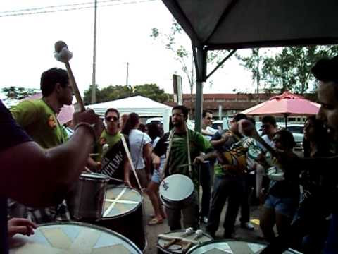 Bateria Queixada no Vestibular de Medicina da UNIC 12/2011 2