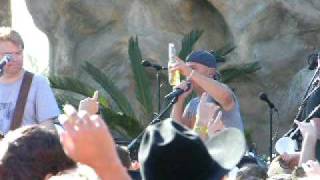 Kenny Chesney Spring Break 09 Spinnaker    Free concert