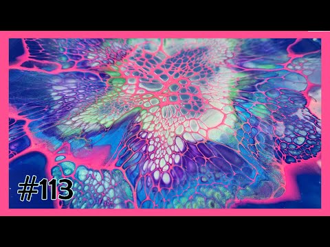 #113 Faux Pillow Chameleon Sheleeart Blooms