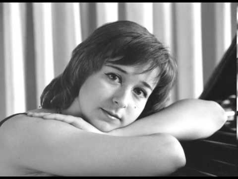 F.KREISLER - G. GINZBURG Prelude and Allegro a la Pugnani. Elena TARASOVA (piano).