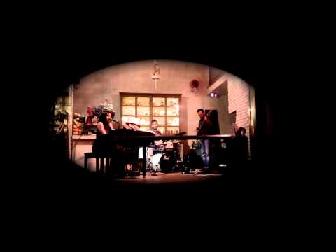 Sassa Papalamprou Trio - Papalampraina