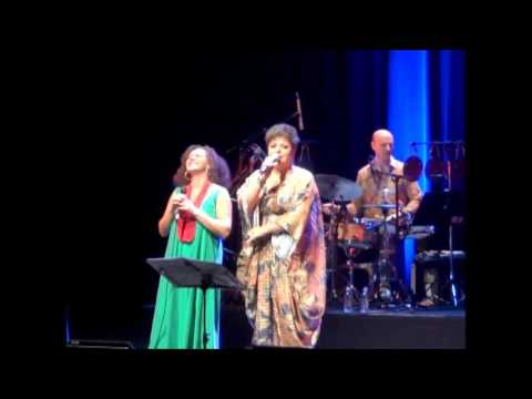 Ceumar e Fabiana Cozza - Velho de Coroa