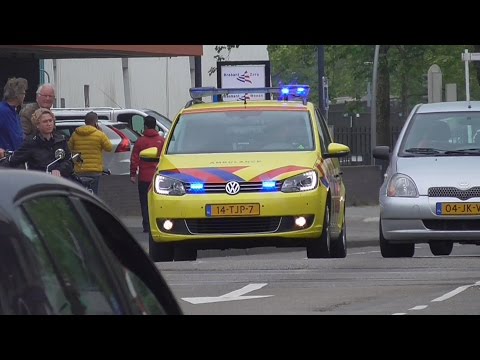 A1 Rapid Responder en Ambulance met spoed naar ongeval in Oss