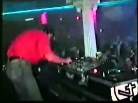 Dreamscape 11 Footage - DJ Dougal vs  MC Magika.mp4