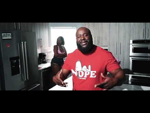 The Global Zoe feat. H-Man - Fight Like Animals (Official Video)