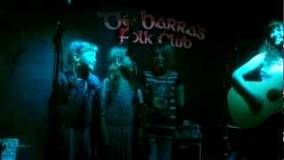 Christine Deady and choir in Debarras 19.8.2012