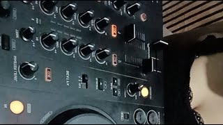 Download lagu Vita Juwita Chanel sedang live sekarang! mp3