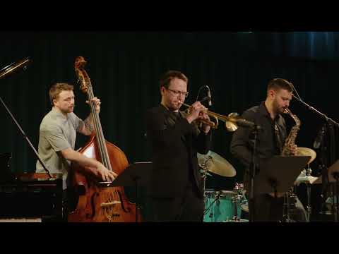 EingangQuintet - Walking Steps Live @ Jazzhall