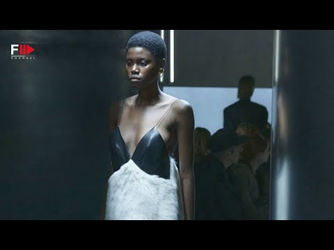 KHAITE Best Looks Fall 2023 New York - Fashion Channel