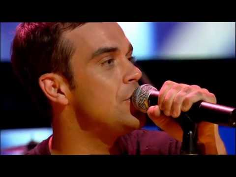 Robbie Williams - Feel (Live Jools 2004)