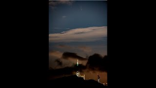 縮時攝影：台北101紫金山彗星