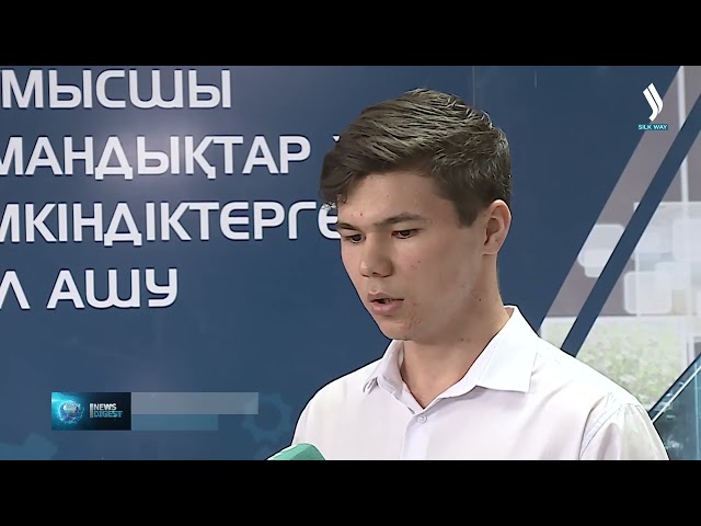 Казакстандык студент кесипкөй багыт берген аппарат ойлоп тапты