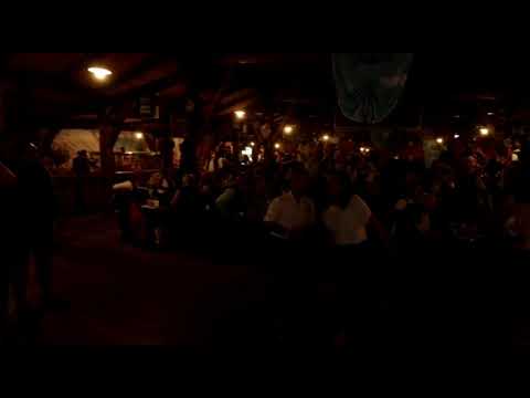 SECHZGER WIESN, 24.09.2021, Live-Band "Olles Leiwand" (Austro Pop)