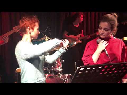 Элина Духовная - Deyampert - Held Him First feat. Clover  @ Pump Up Jam @ Masts (IMG 1220)