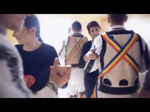 [06] Calusarii din Tarsa - atmosfera si joc la gazda in casa (27 decembrie 2017)