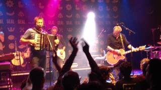 Rowwen Heze @ P3 Purmerend &quot;De lamp ging oet&quot; 25 November 2012