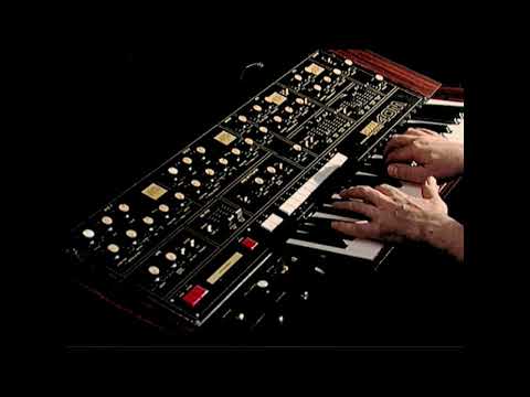 Benge on the Yamaha CS40M