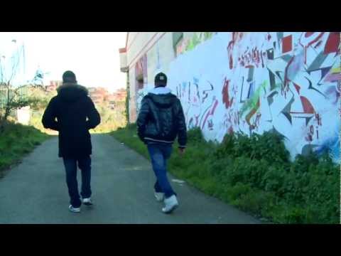 INTERVISTA AI "BARONI MC's" | official 2013