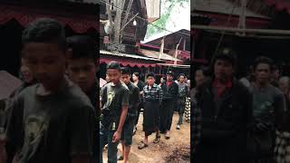 preview picture of video 'Acara pemakaman Ne Emman.15-23 Des.2017 Awa Balusu Tongkonan Tanamalea'