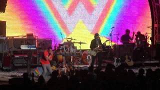 Weezer - Buddy Holly @ Jones Beach 7/29/2011