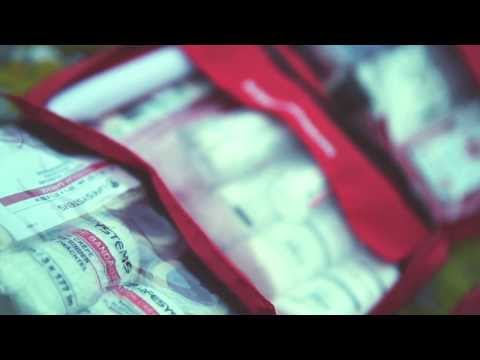 Vaistinėlė Lifesystems First Aid Kit Mountain video