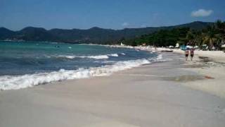 preview picture of video 'Beach Chaweng in Koh Samui 16 april 2011 after flood'